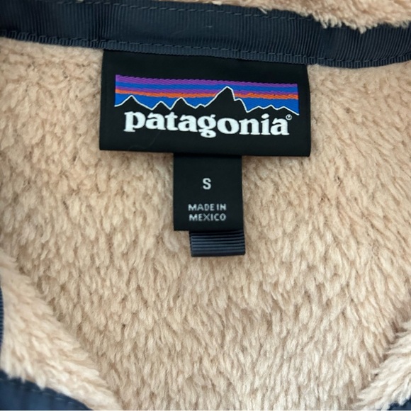 Patagonia pink Fleece Pullover - Picture 7 of 8